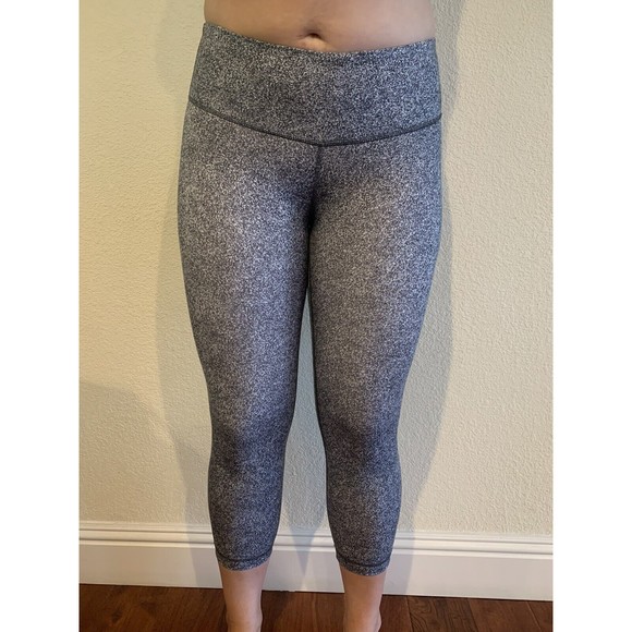 Lululemon Wunder Under Crop III Rio Mist 21" Inseam White Black Size 6 - Picture 5 of 14